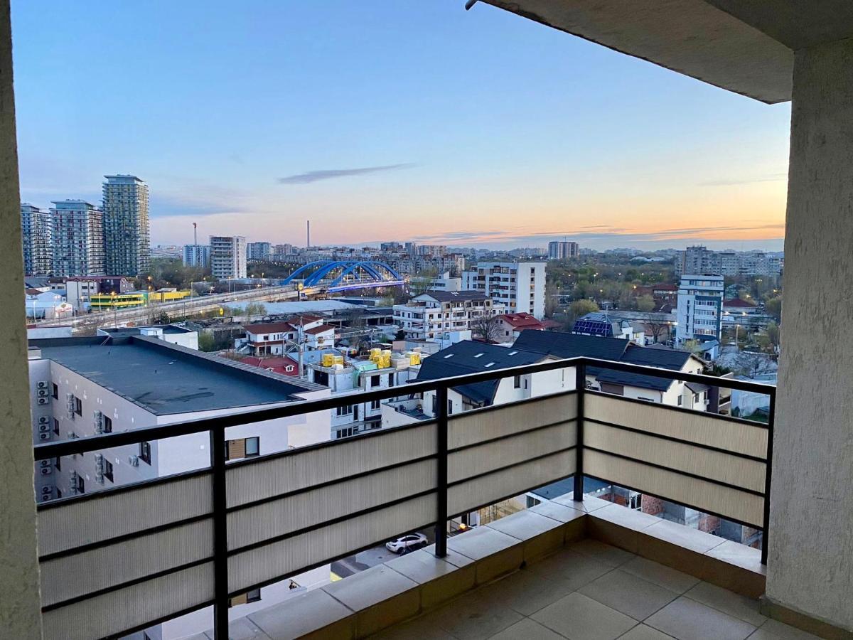 Sky Modern 1 Bedroom Apt W Free Parking Бухарест Екстер'єр фото